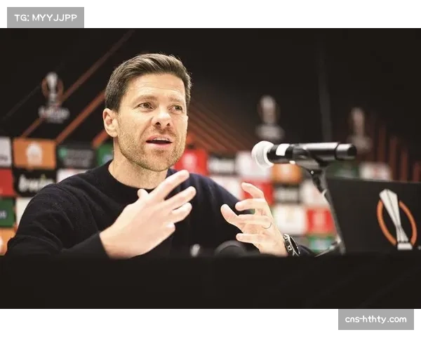 勒沃库森哈维阿隆索谈战术体系,快速反击控制平衡