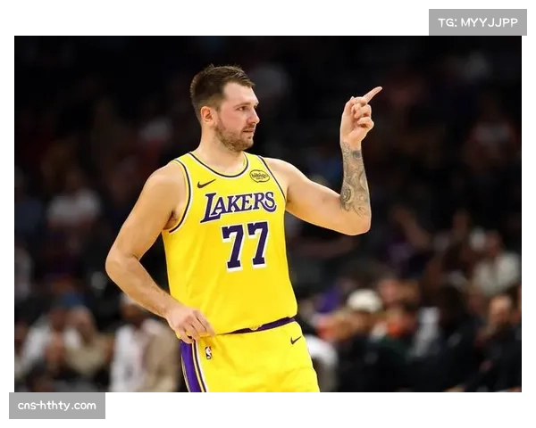 东契奇场均35分领跑湖人，詹姆斯助攻数据创赛季新高